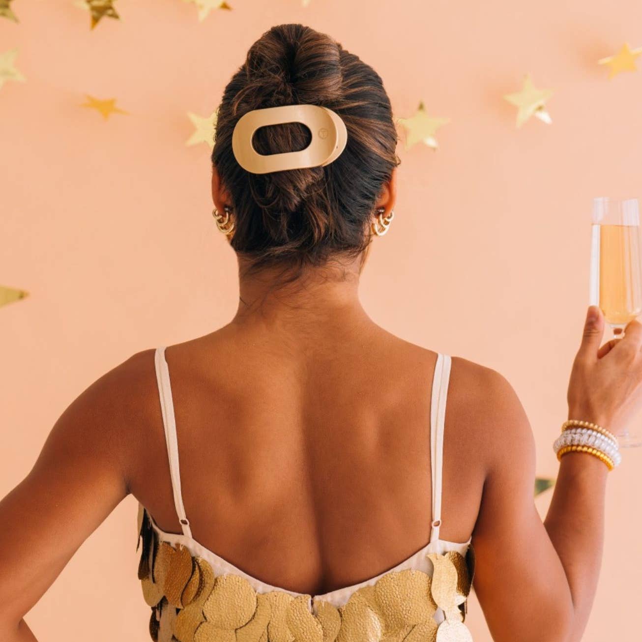Champagne Toast Flat Round Clip